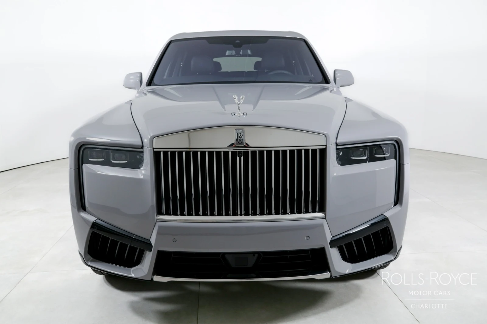 2025 Rolls-Royce Cullinan Series II, 4/29