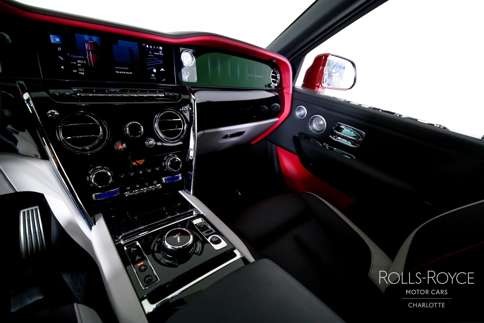 2025 Rolls-Royce Cullinan Series II, 9/29