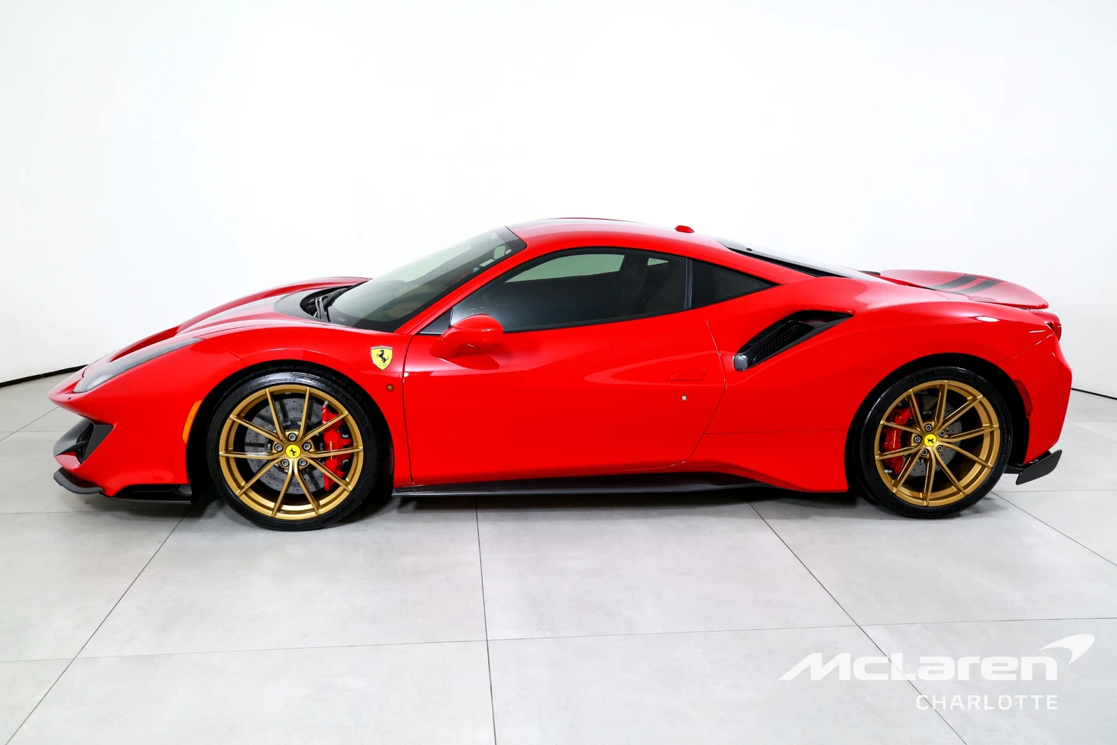 2020 Ferrari 488 Pista, 3/30