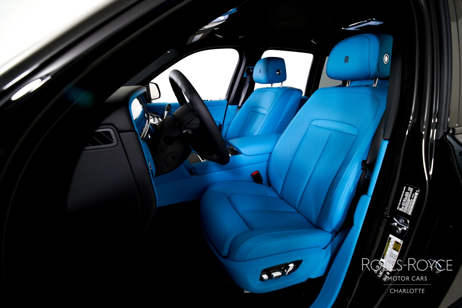 2027 Rolls-Royce Cullinan Series II, 7/29