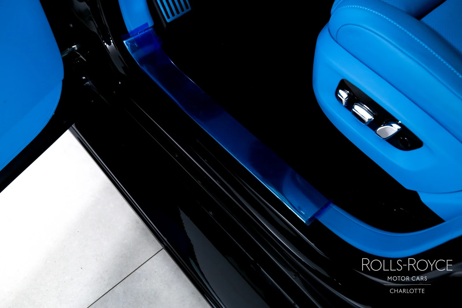 2027 Rolls-Royce Cullinan Series II, 9/29