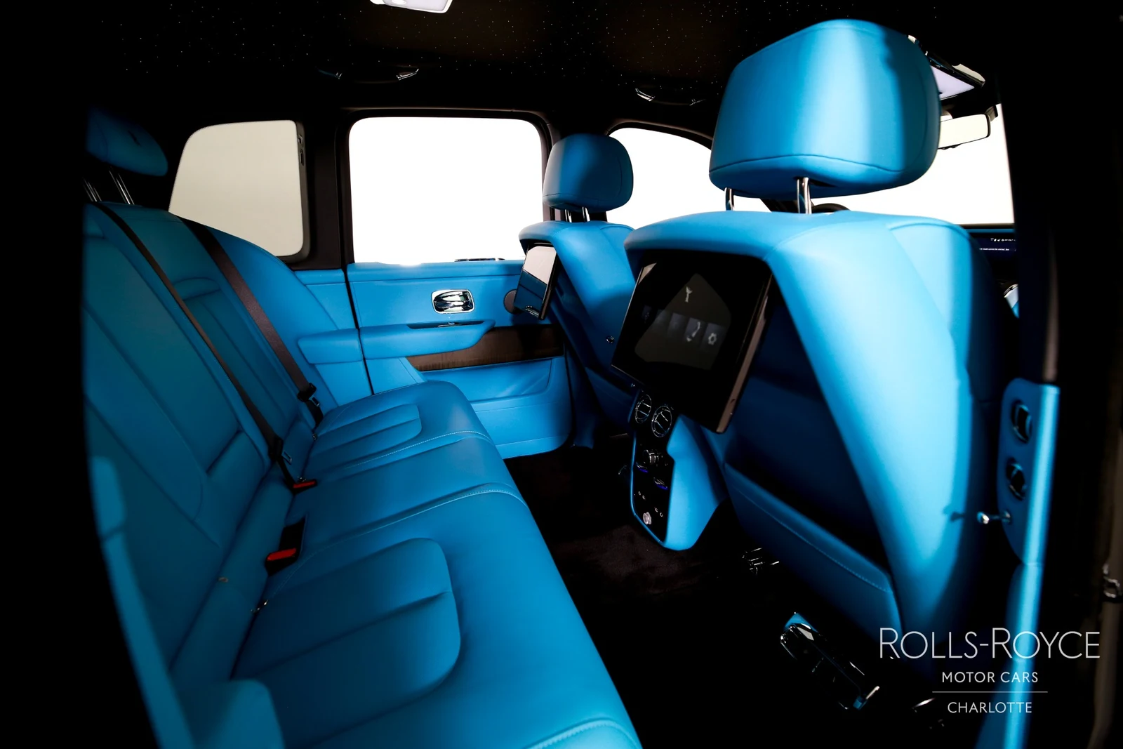 2027 Rolls-Royce Cullinan Series II, 17/29