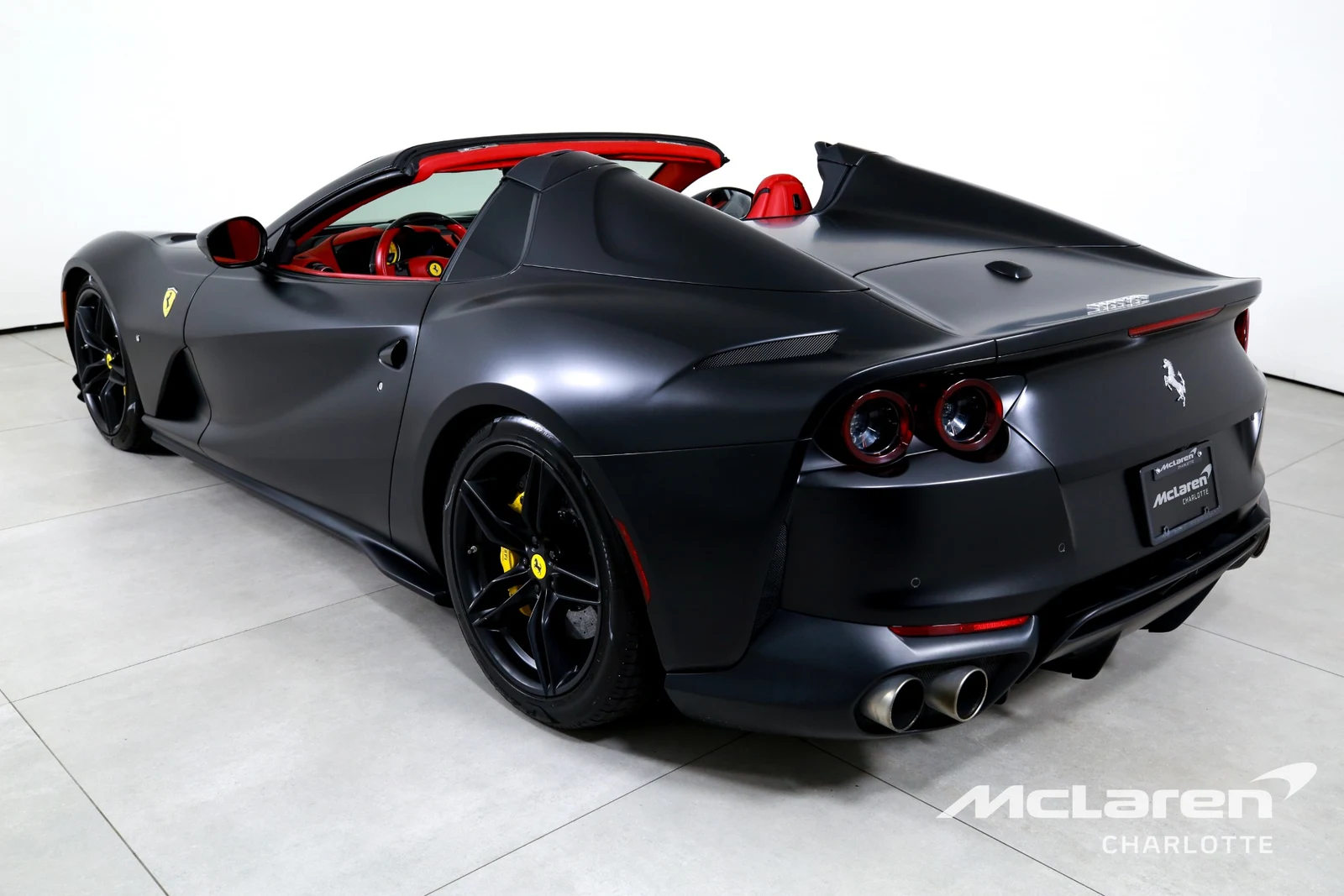 2022 Ferrari 812 GTS, 4/29