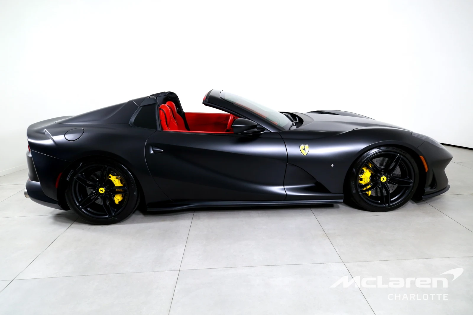 2022 Ferrari 812 GTS, 7/29