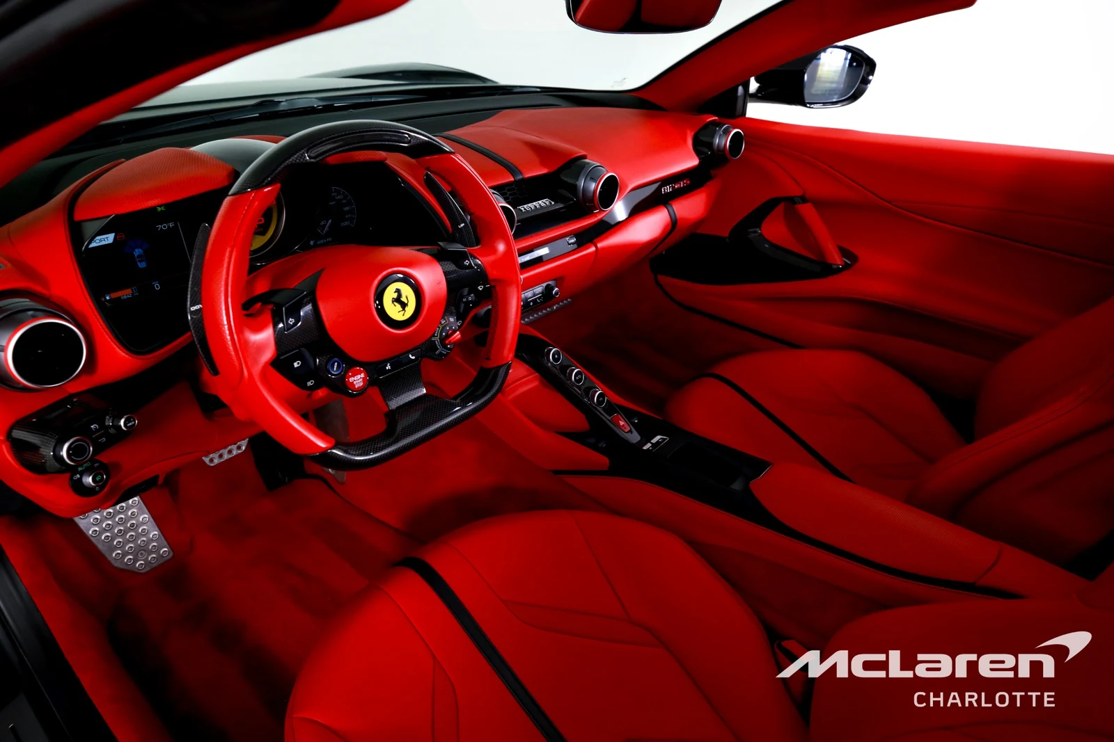 2022 Ferrari 812 GTS, 11/29