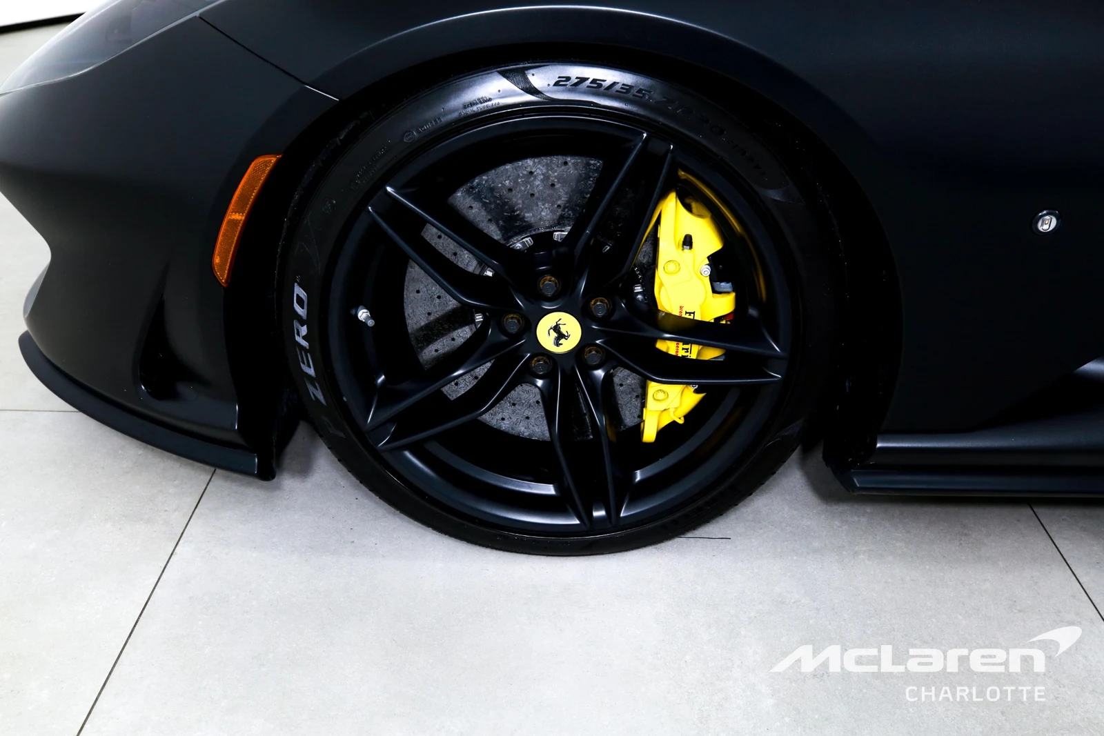 2022 Ferrari 812 GTS, 25/29