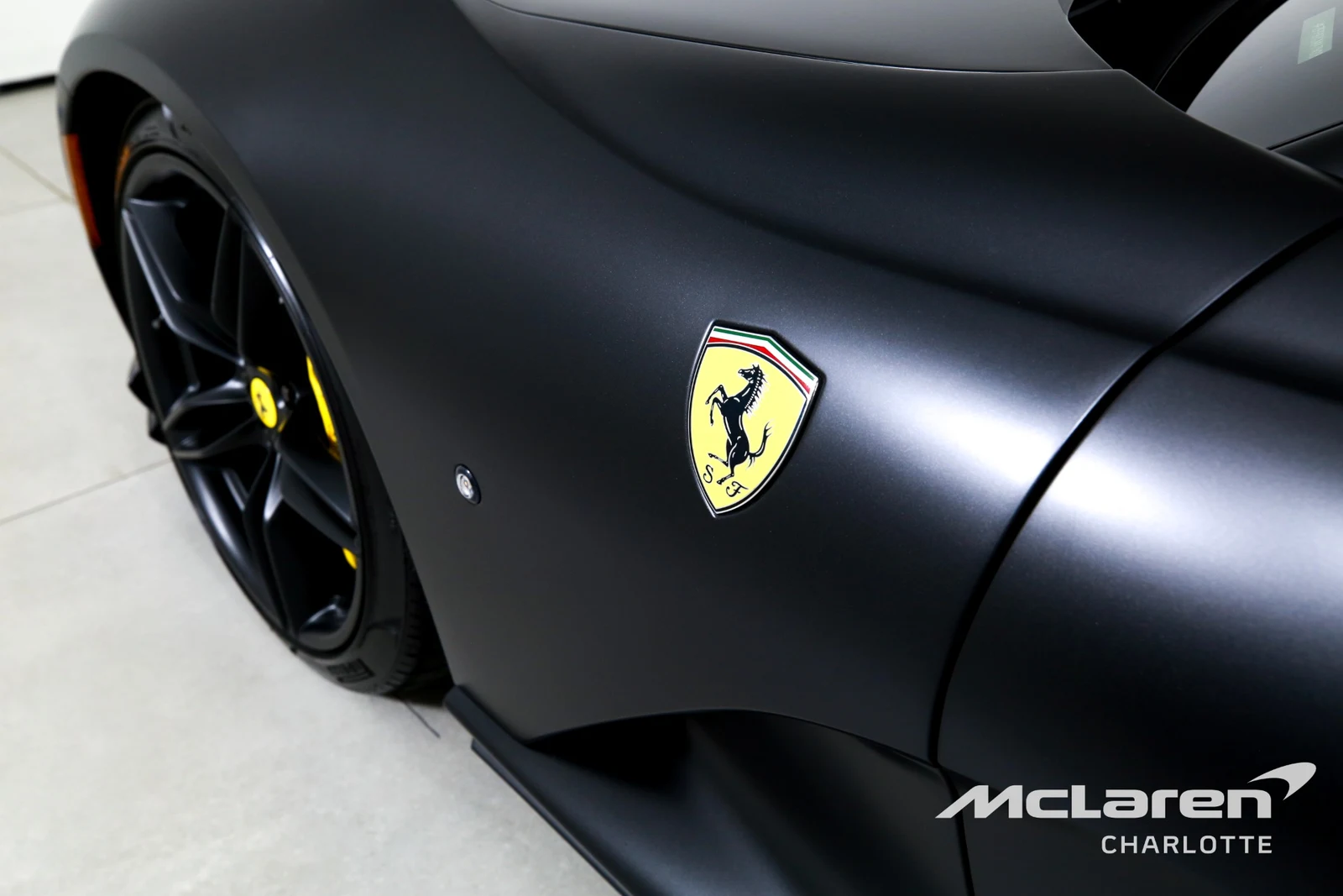 2022 Ferrari 812 GTS, 28/29
