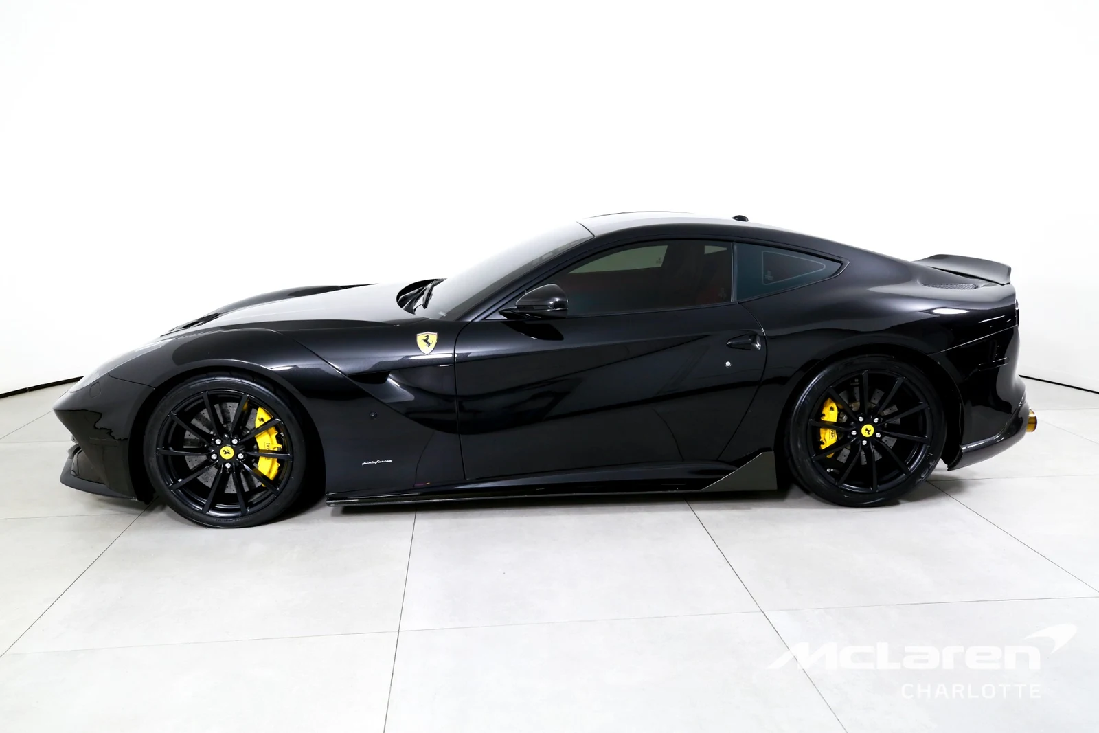 2017 Ferrari F12berlinetta, 4/30