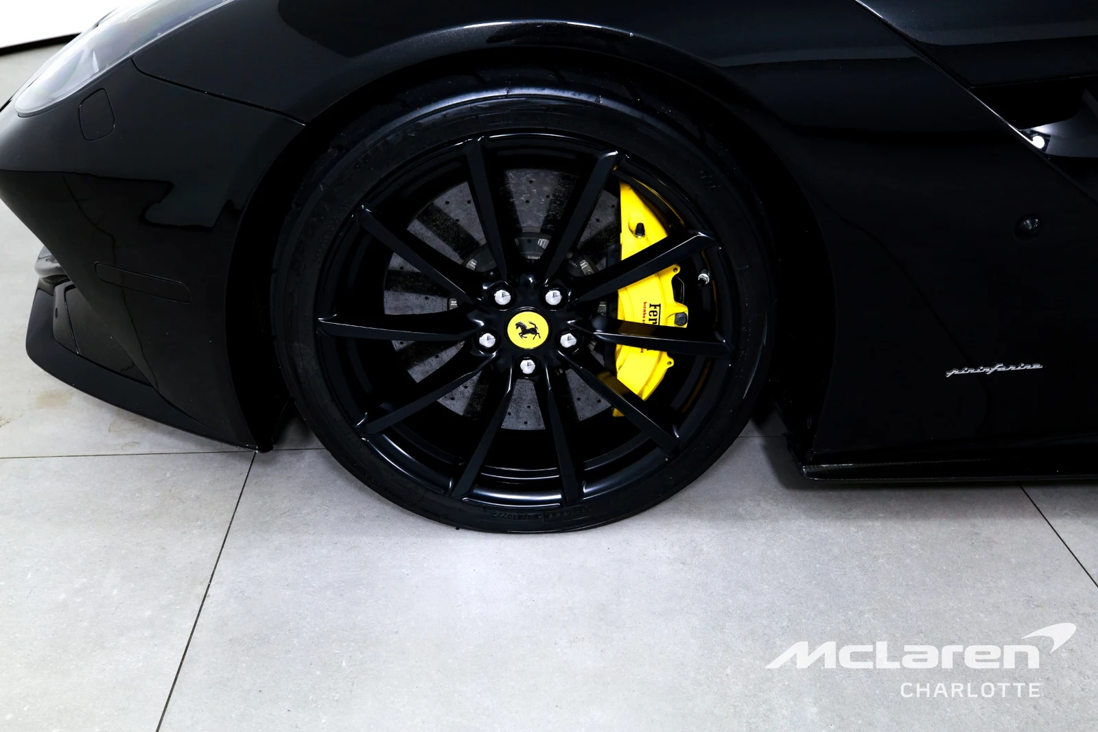 2017 Ferrari F12berlinetta, 25/30