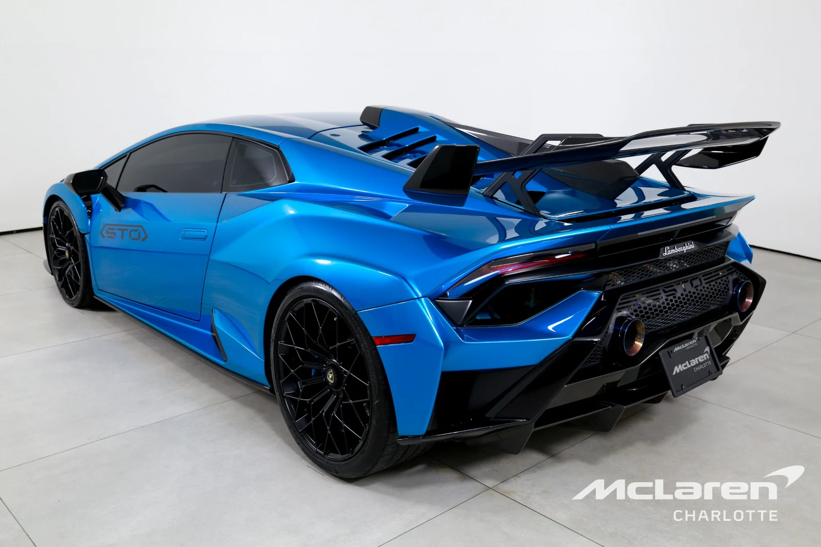 2022 Lamborghini Huracán STO, 4/30
