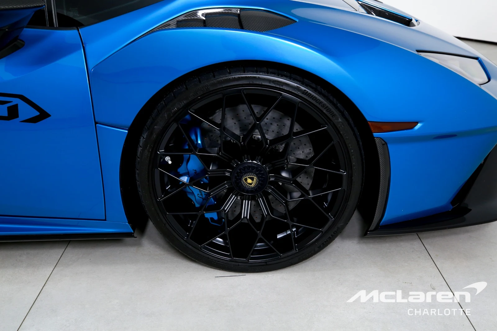 2022 Lamborghini Huracán STO, 20/30