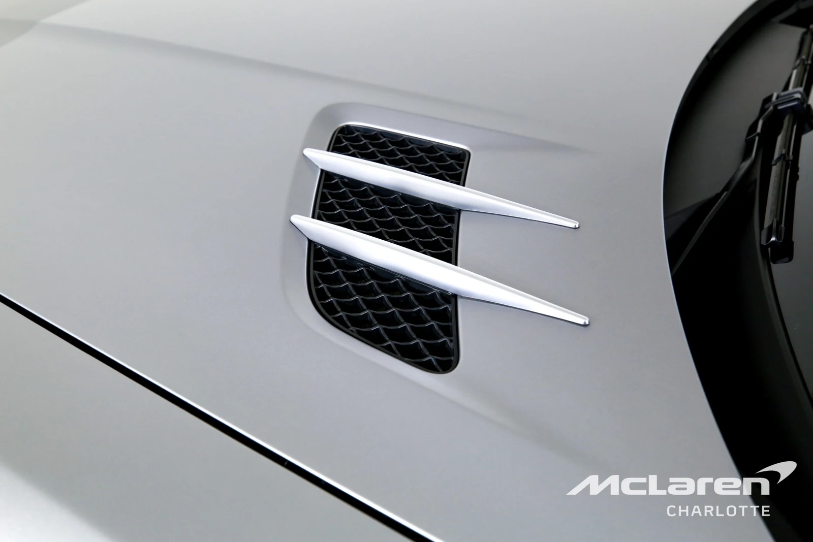 2011 Mercedes-Benz SLS AMG, 29/30