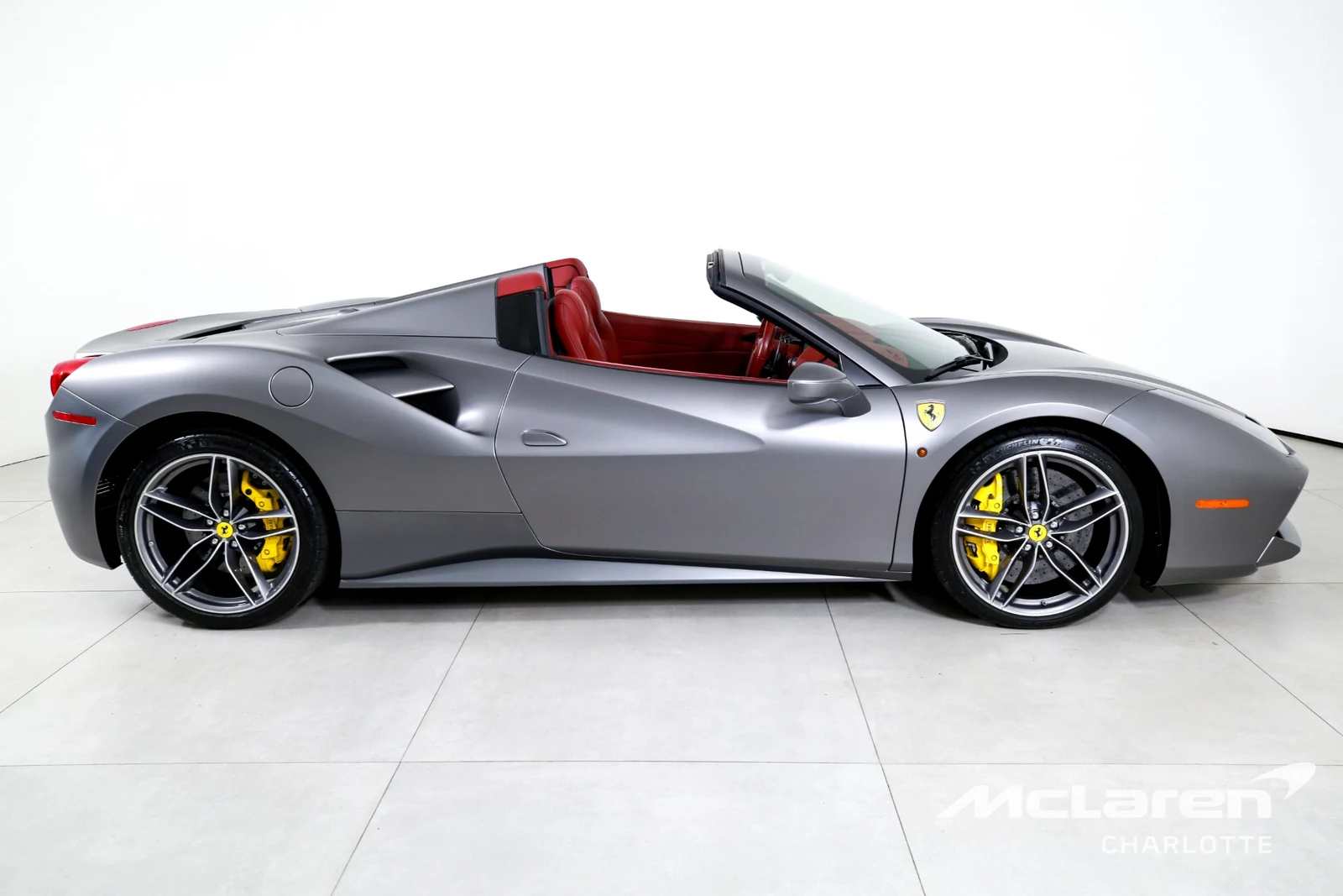 2018 Ferrari 488 Spider, 9/30