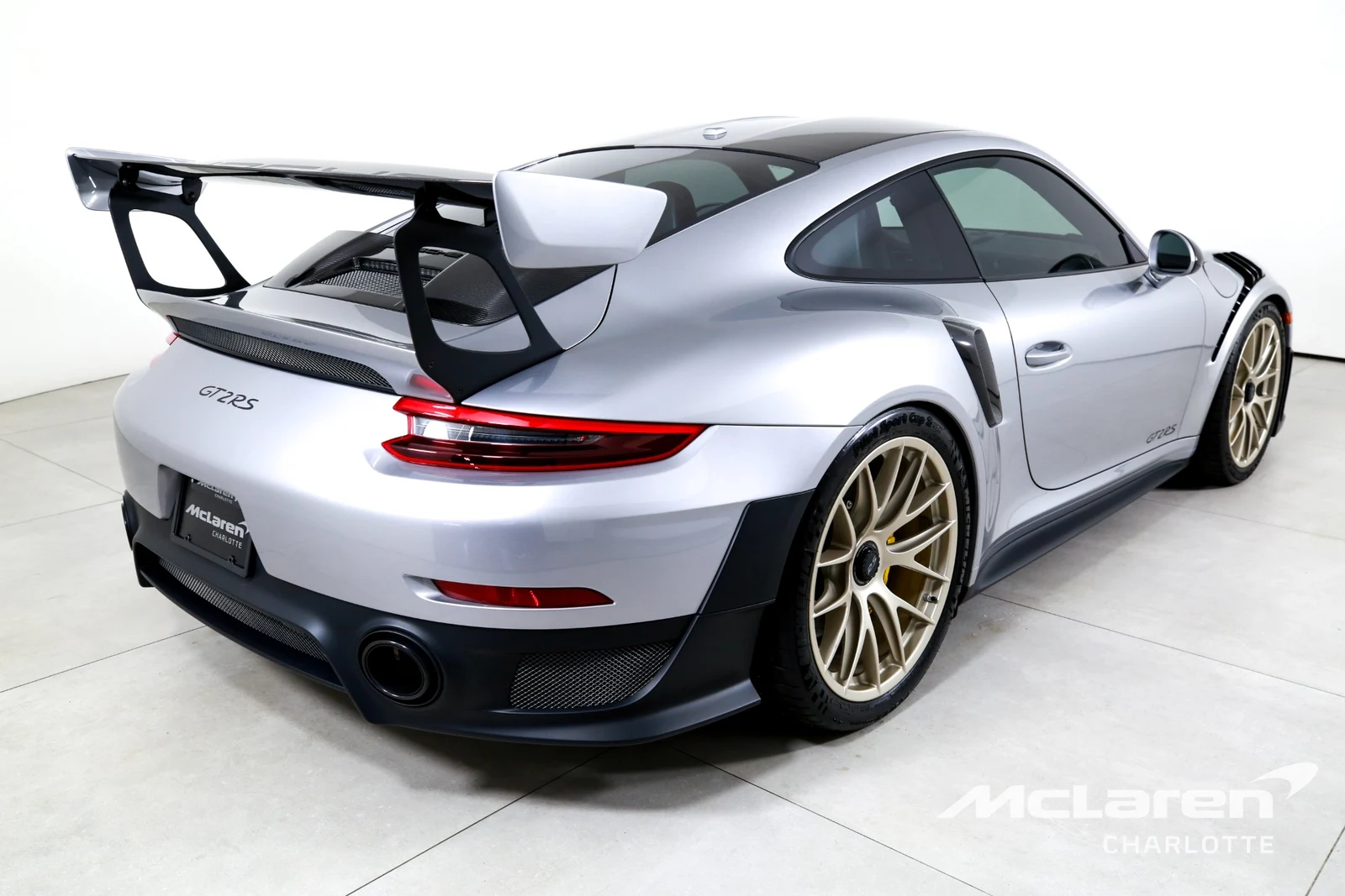 2018 Porsche 911 GT2 RS, 5/29