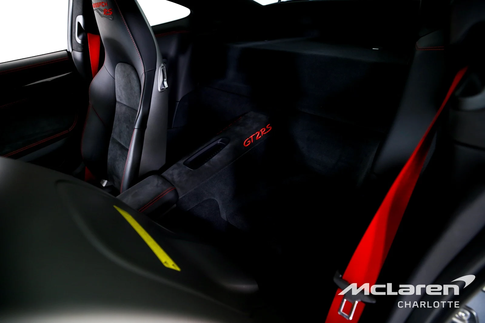2018 Porsche 911 GT2 RS, 14/29