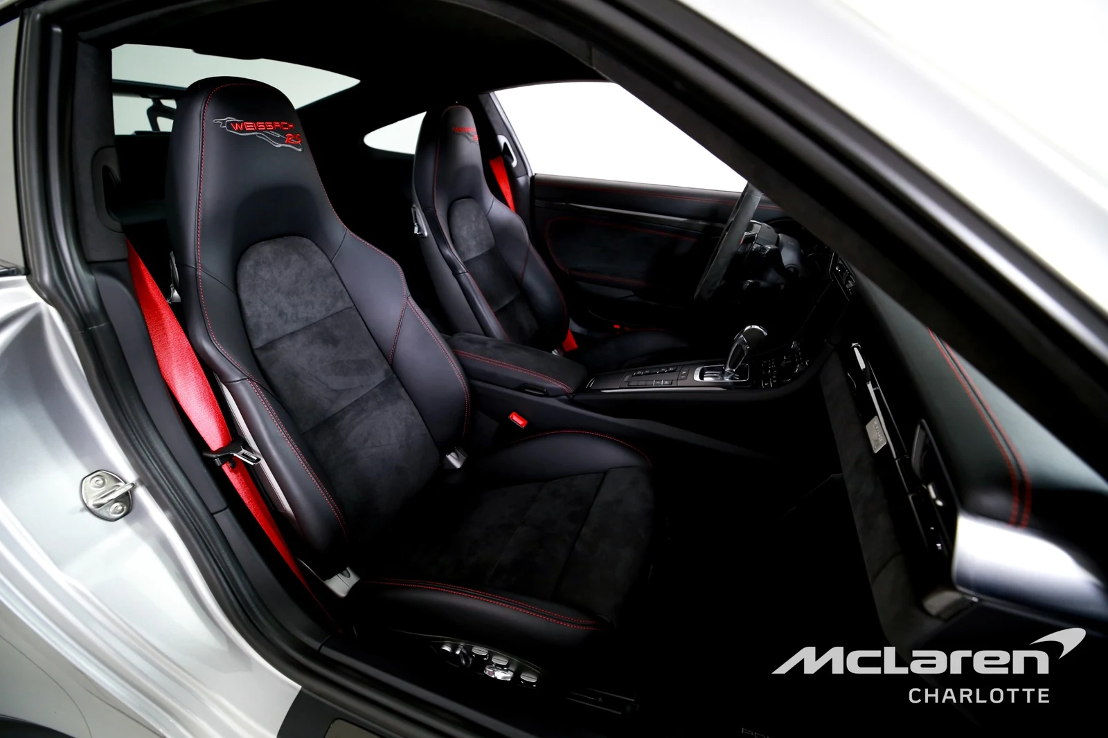 2018 Porsche 911 GT2 RS, 18/29