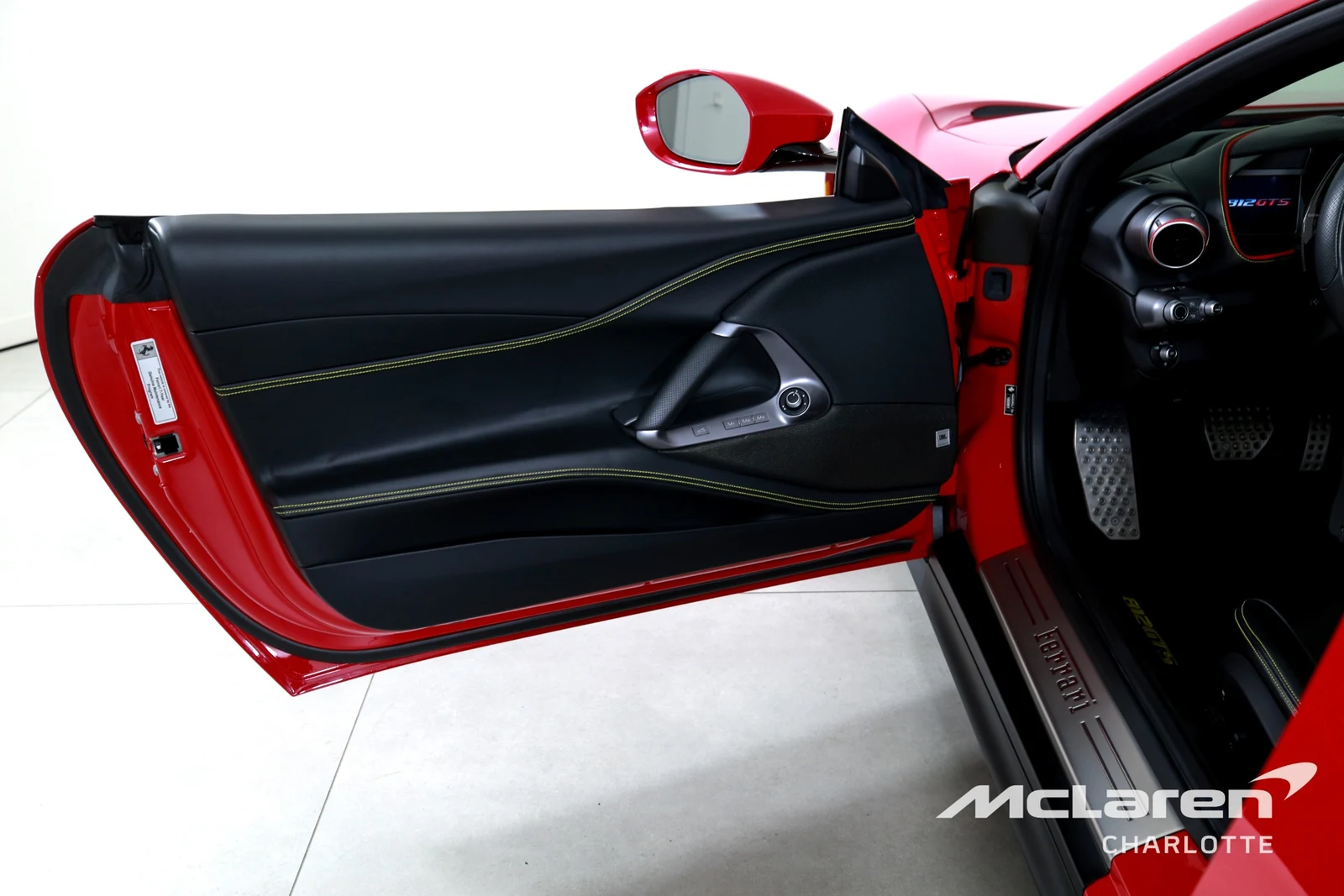 2021 Ferrari 812 GTS, 7/29