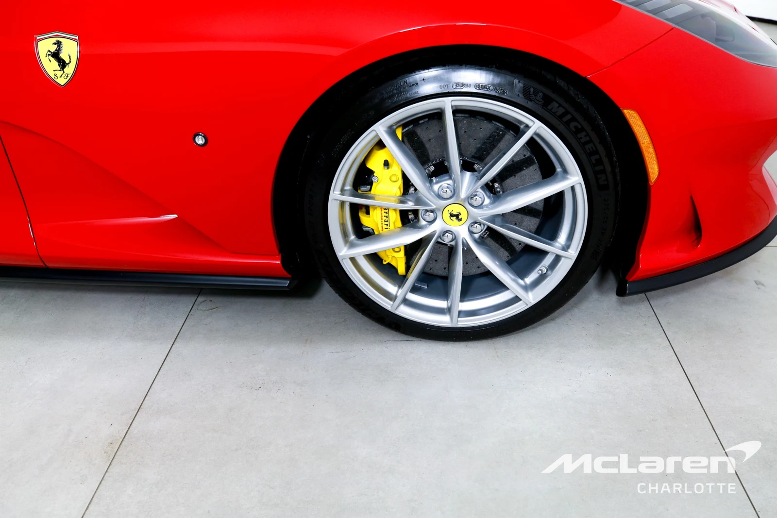2021 Ferrari 812 GTS, 23/29