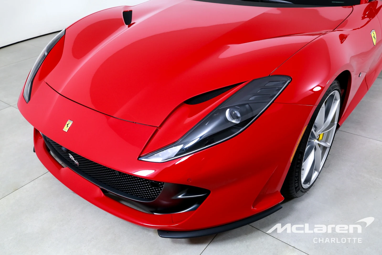 2021 Ferrari 812 GTS, 26/29