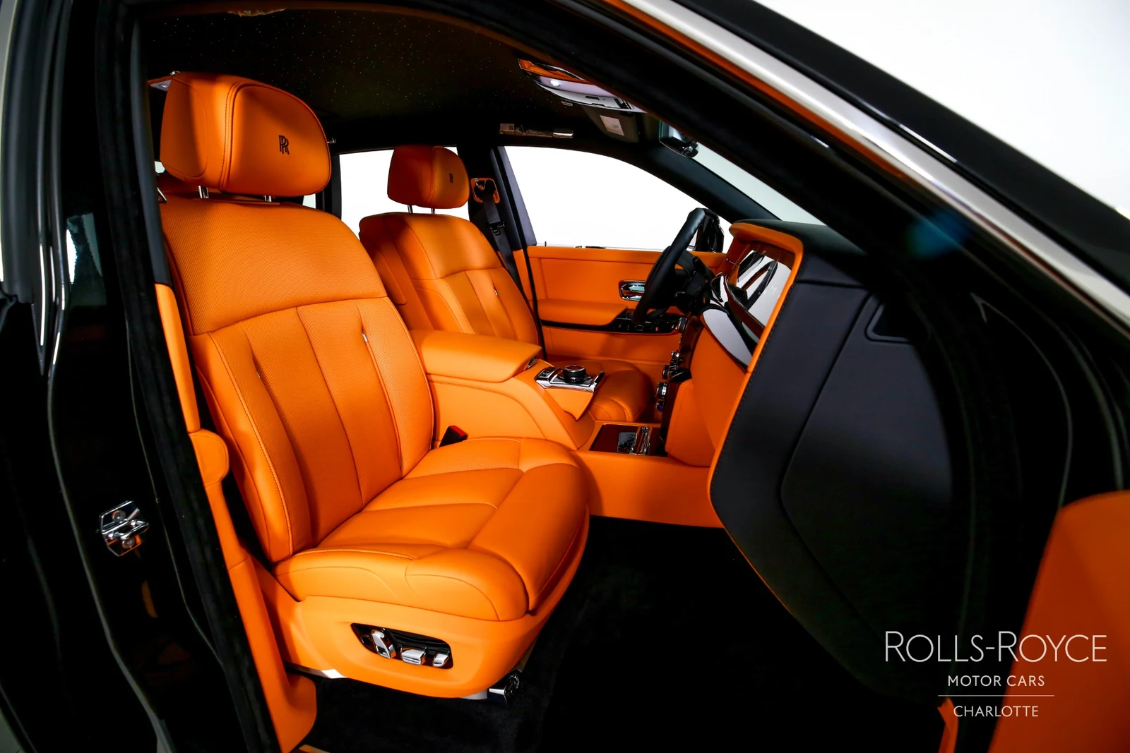 2027 Rolls-Royce Phantom Series II, 22/29