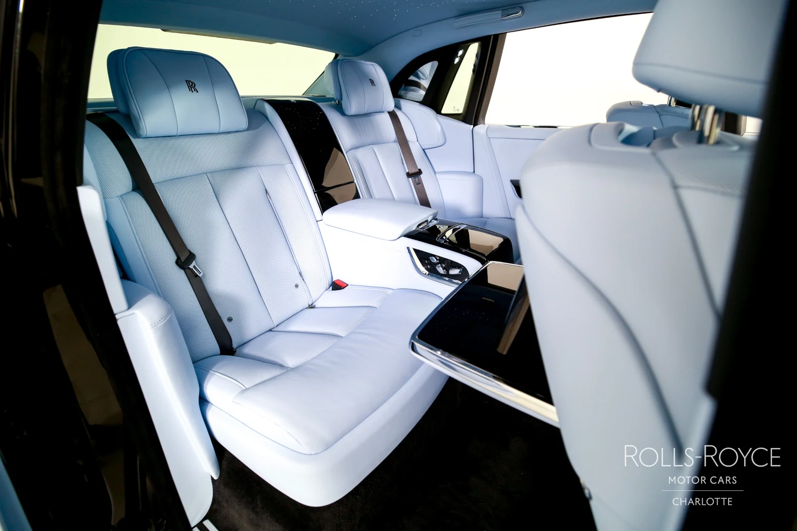 2027 Rolls-Royce Phantom Series II, 18/29