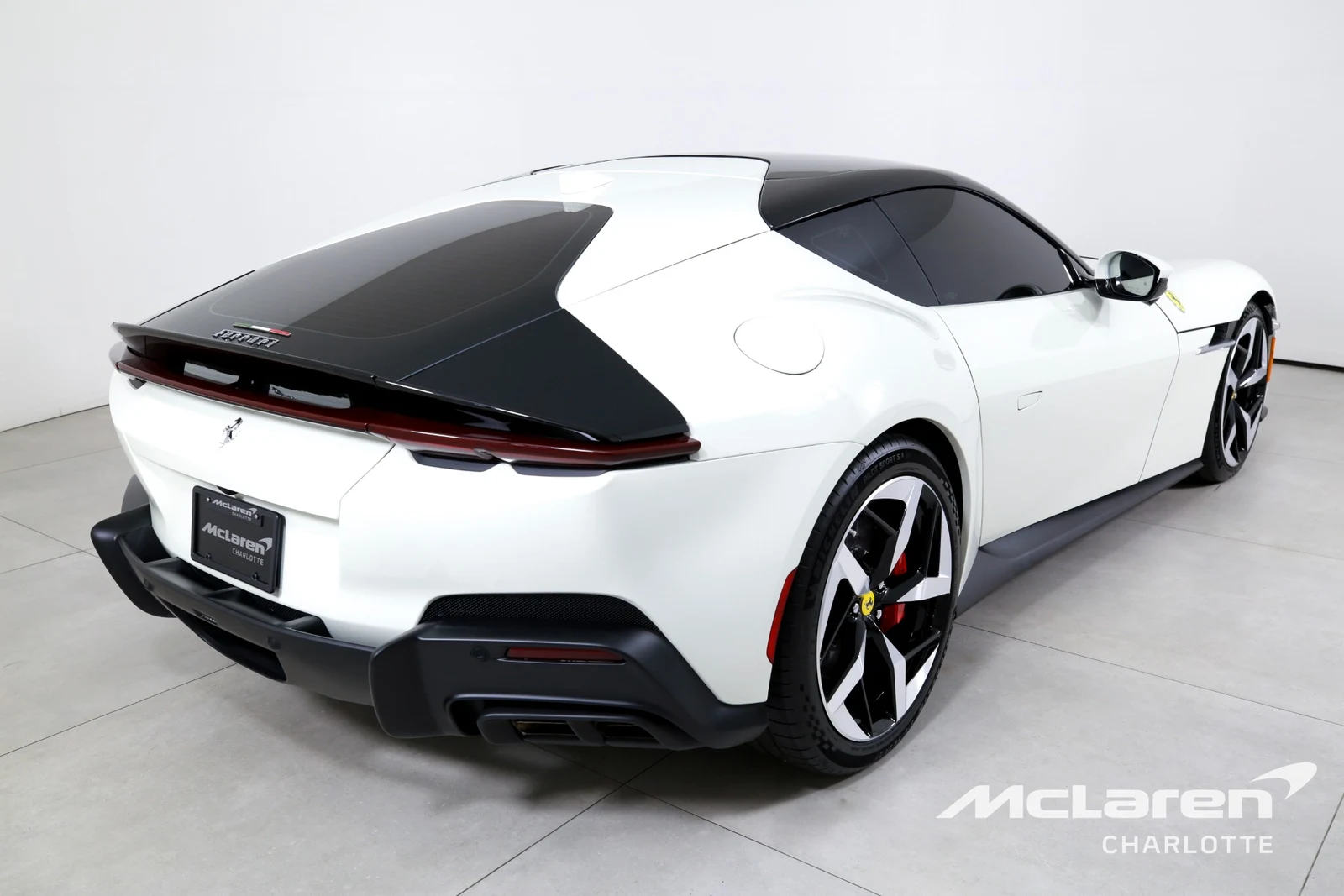 2025 Ferrari 12Cilindri, 5/29
