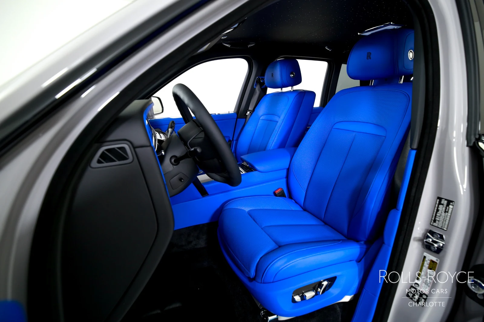 2027 Rolls-Royce Black Badge Cullinan Series II, 7/29