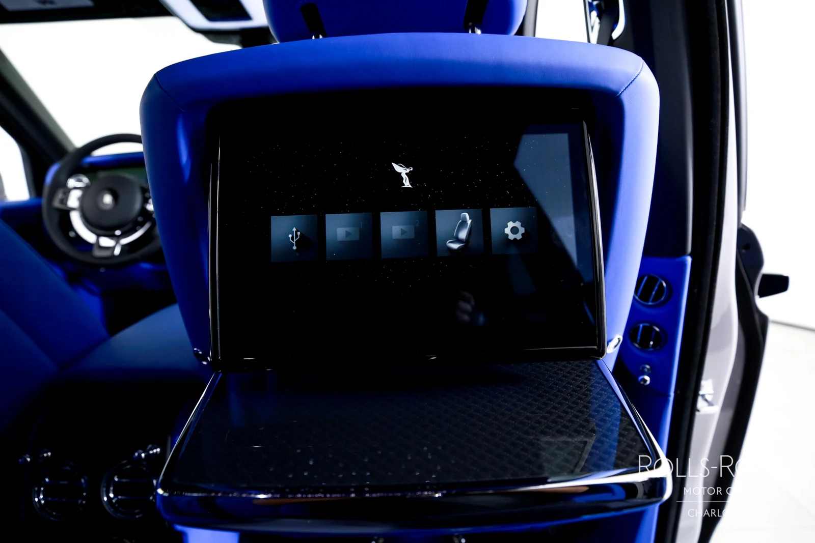 2027 Rolls-Royce Black Badge Cullinan Series II, 19/29