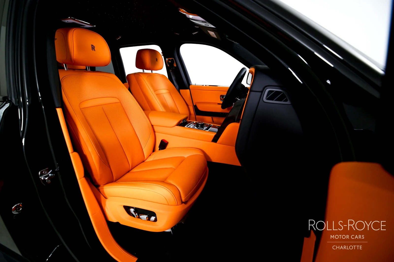 2027 Rolls-Royce Black Badge Cullinan Series II, 21/29