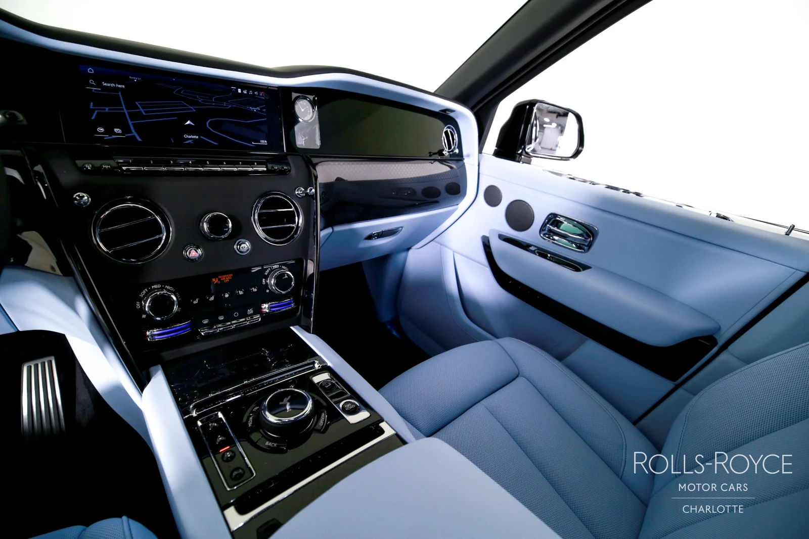 2027 Rolls-Royce Black Badge Cullinan Series II, 9/29