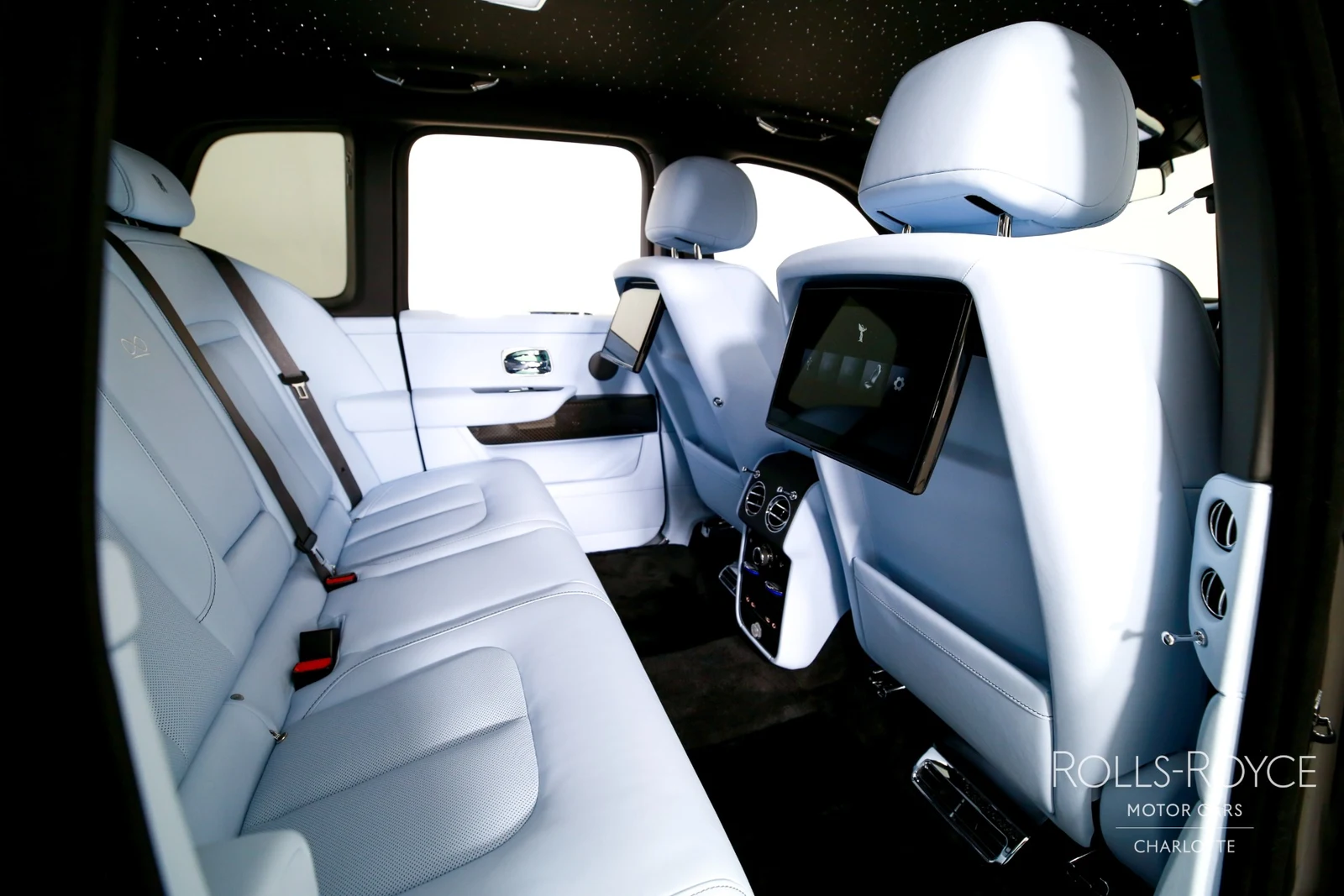 2027 Rolls-Royce Black Badge Cullinan Series II, 18/29