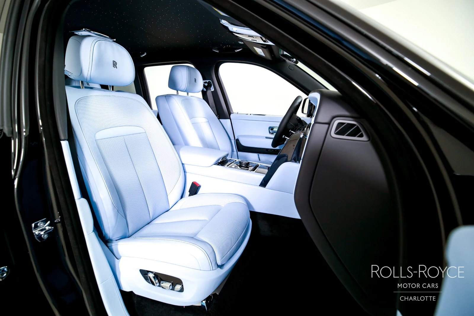 2027 Rolls-Royce Black Badge Cullinan Series II, 21/29