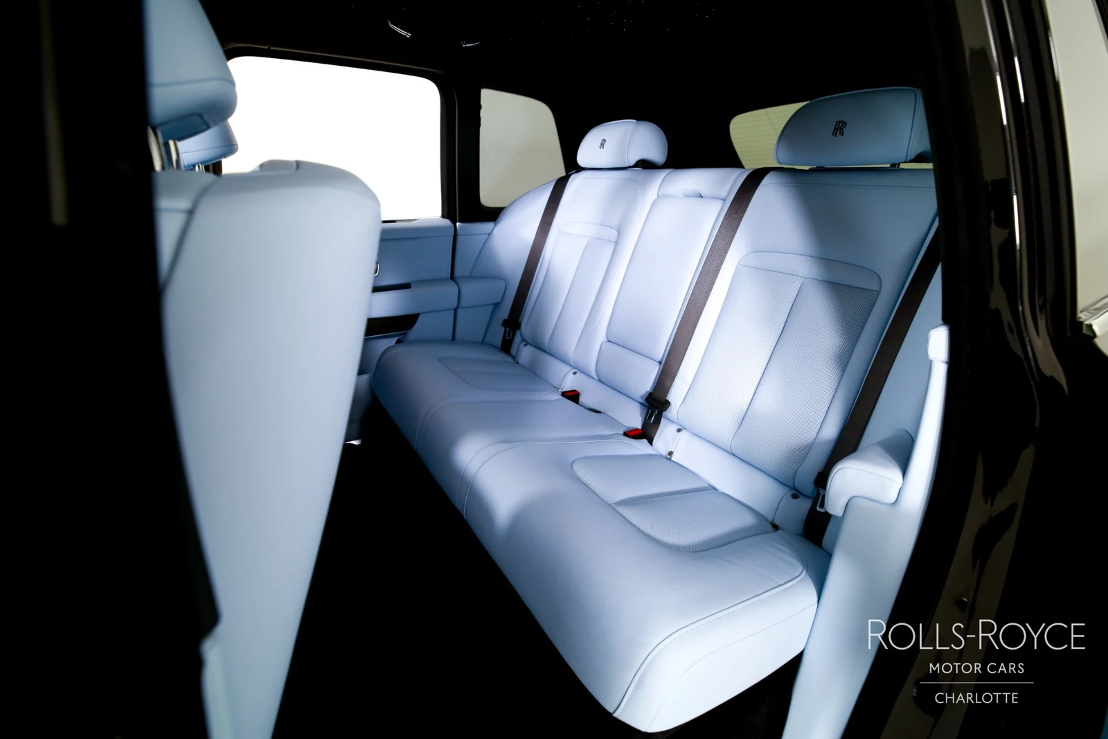 2027 Rolls-Royce Cullinan Series II, 11/29