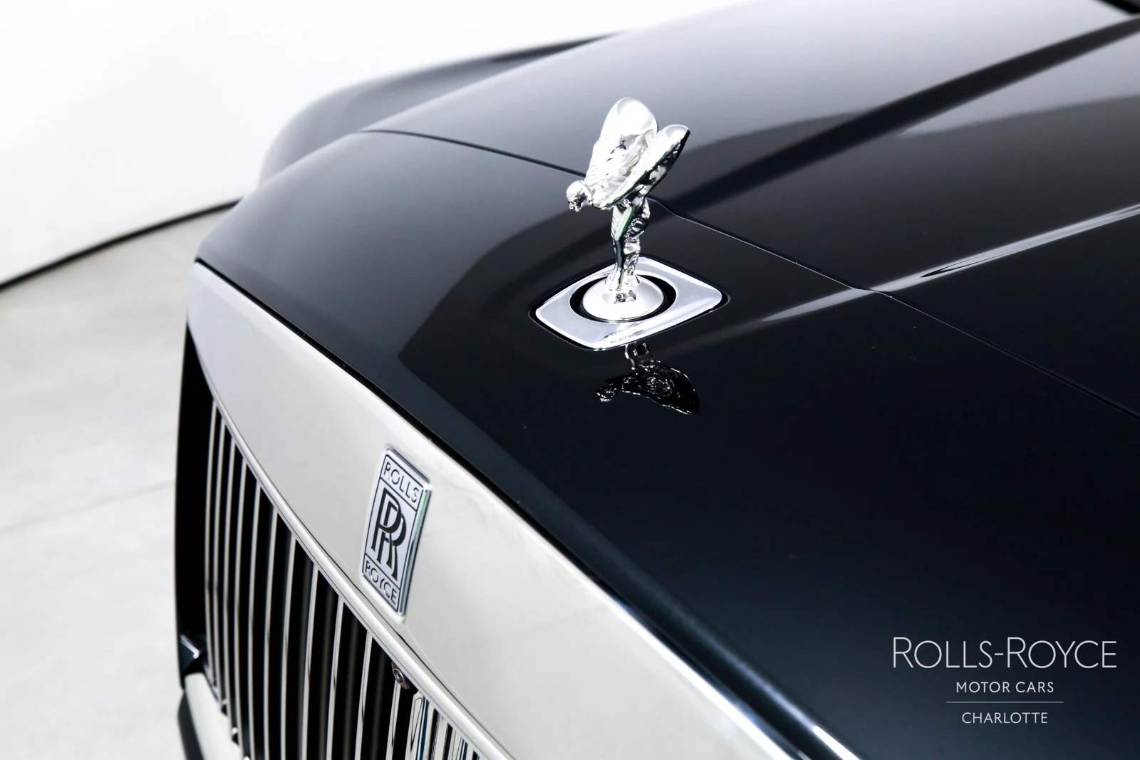 2027 Rolls-Royce Cullinan Series II, 28/29