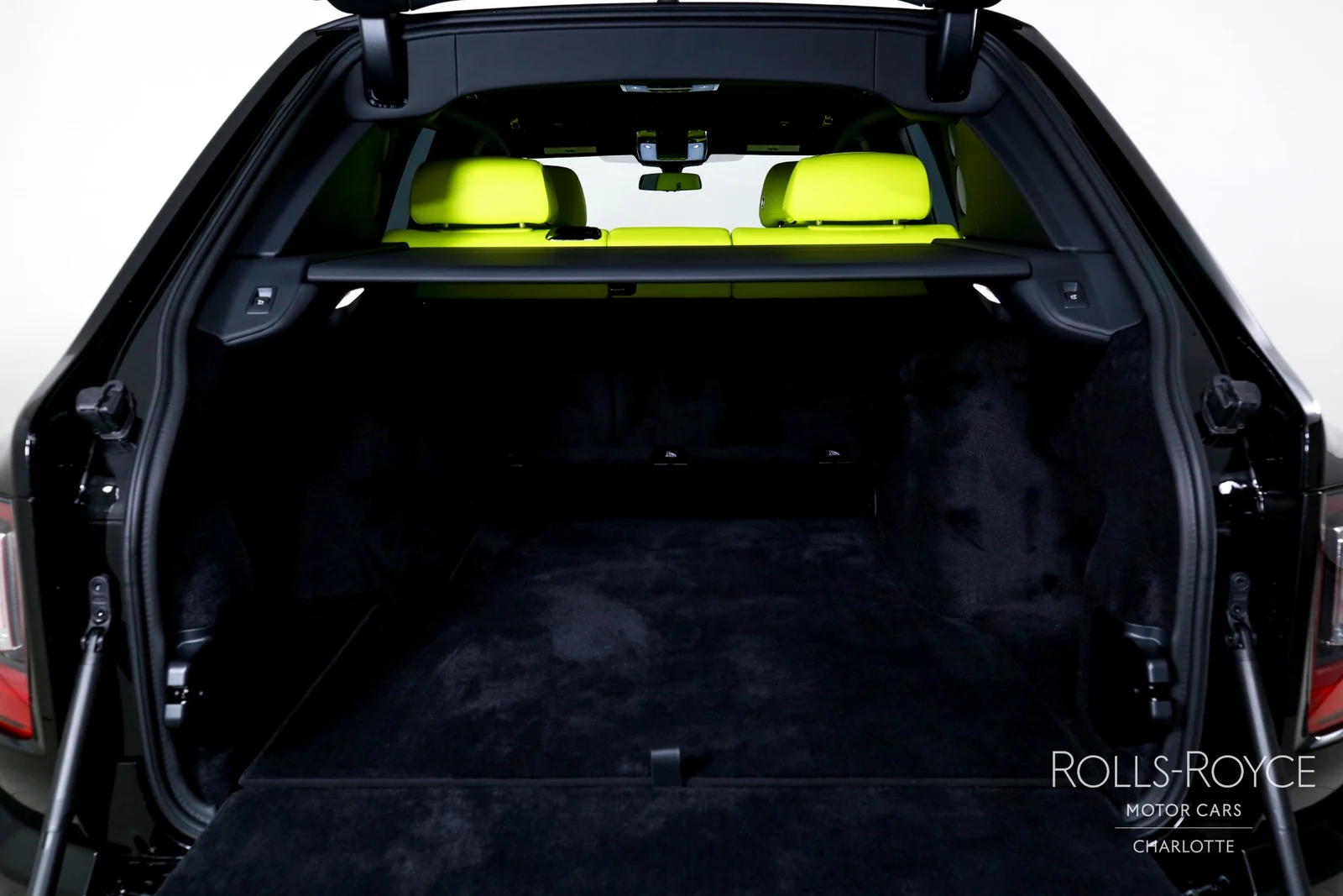 2027 Rolls-Royce Cullinan Series II, 14/29