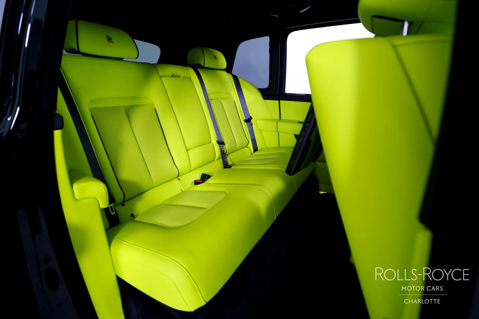 2027 Rolls-Royce Cullinan Series II, 17/29