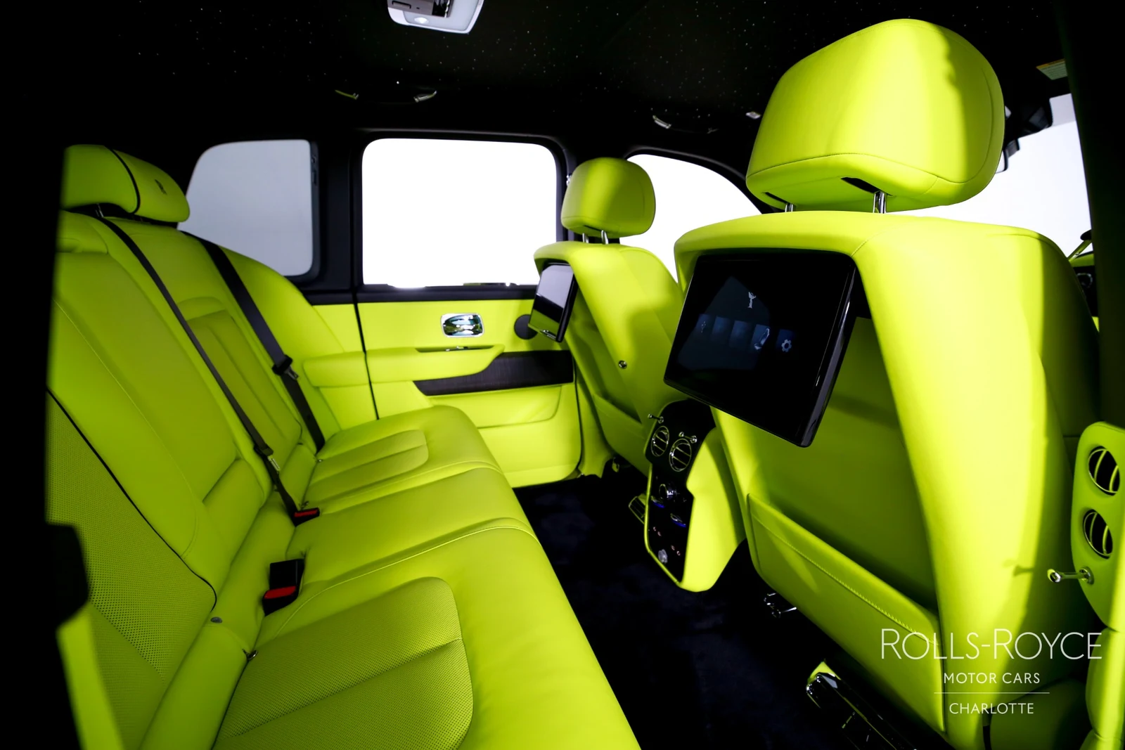 2027 Rolls-Royce Cullinan Series II, 18/29