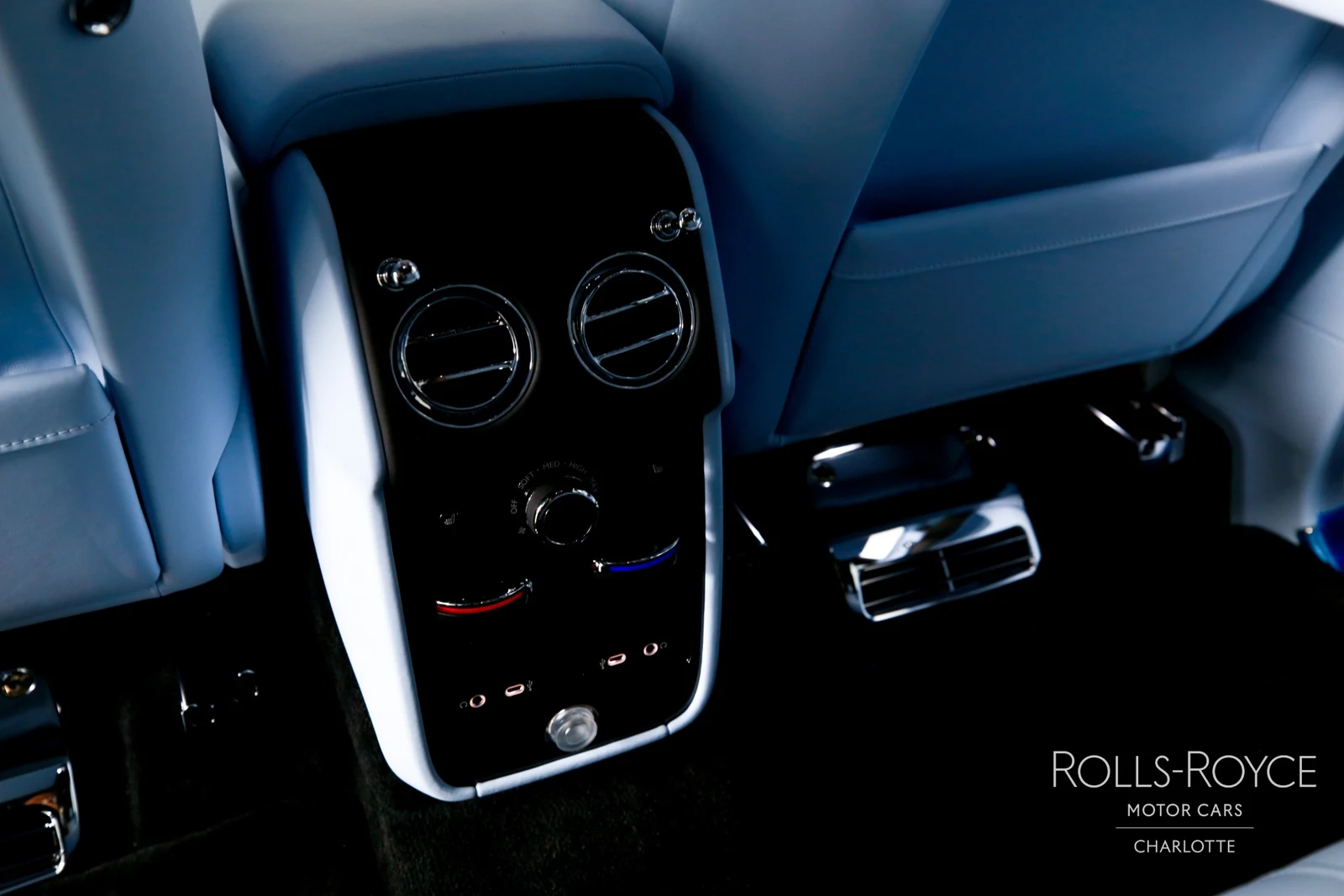 2027 Rolls-Royce Cullinan Series II, 13/29
