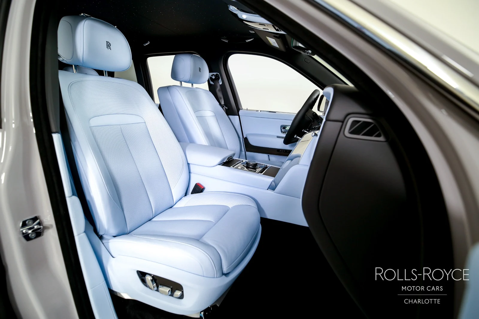 2027 Rolls-Royce Cullinan Series II, 21/29