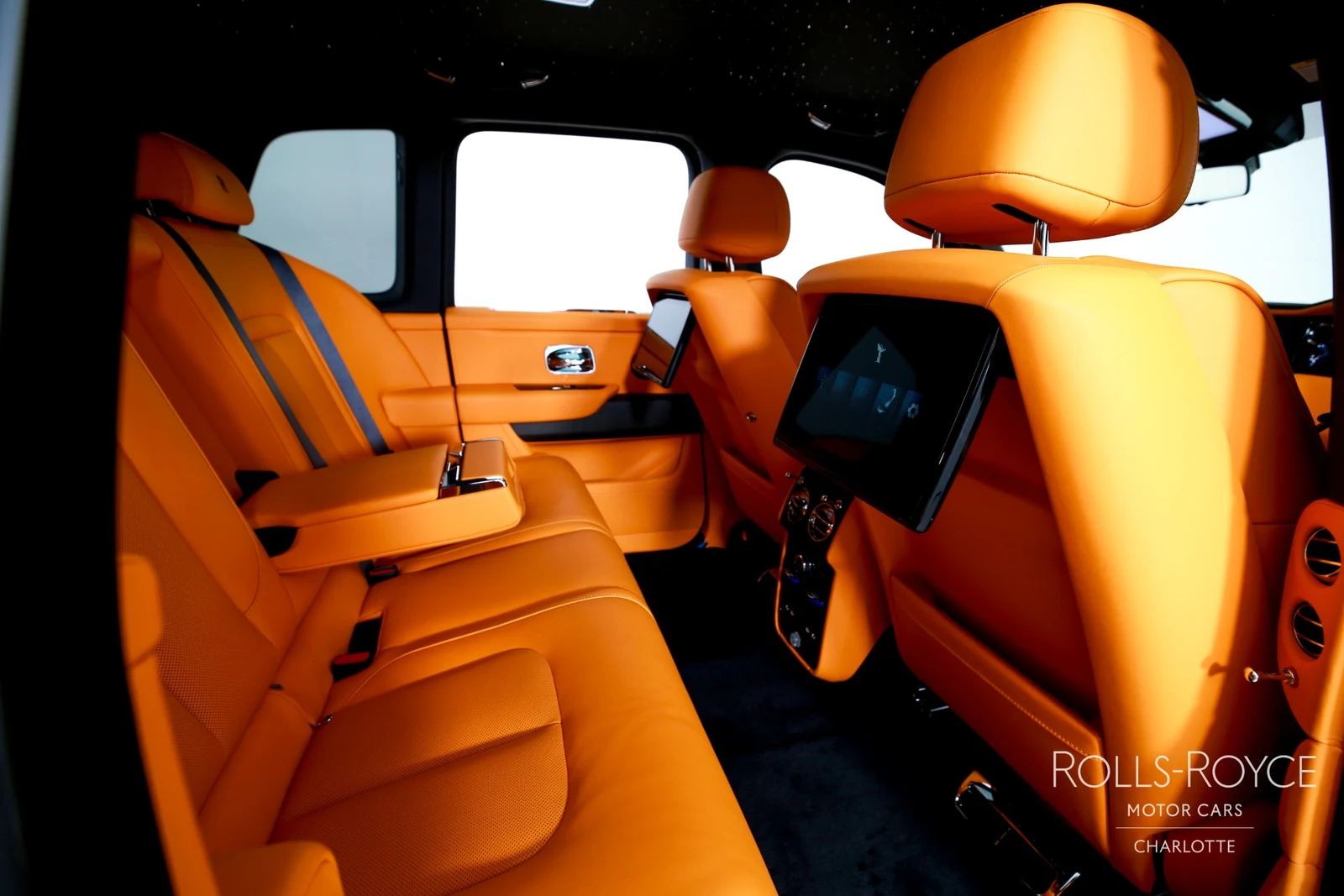 2027 Rolls-Royce Cullinan Series II, 18/29