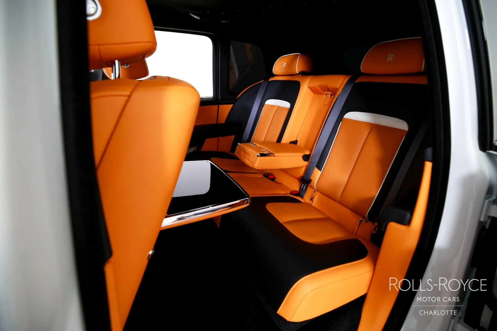 2025 Rolls-Royce Cullinan Series II, 11/29