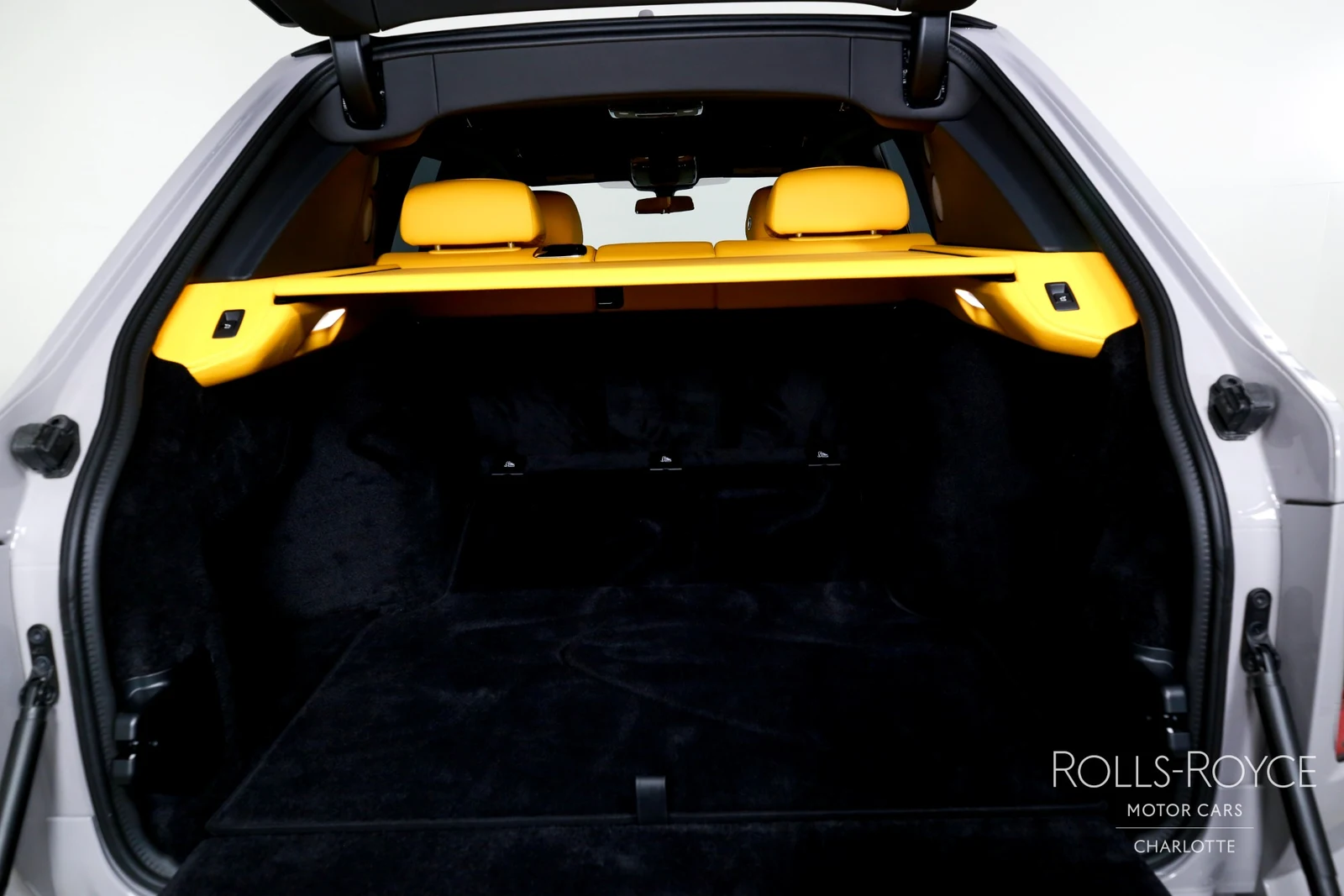 2026 Rolls-Royce Black Badge Cullinan Series II, 15/29