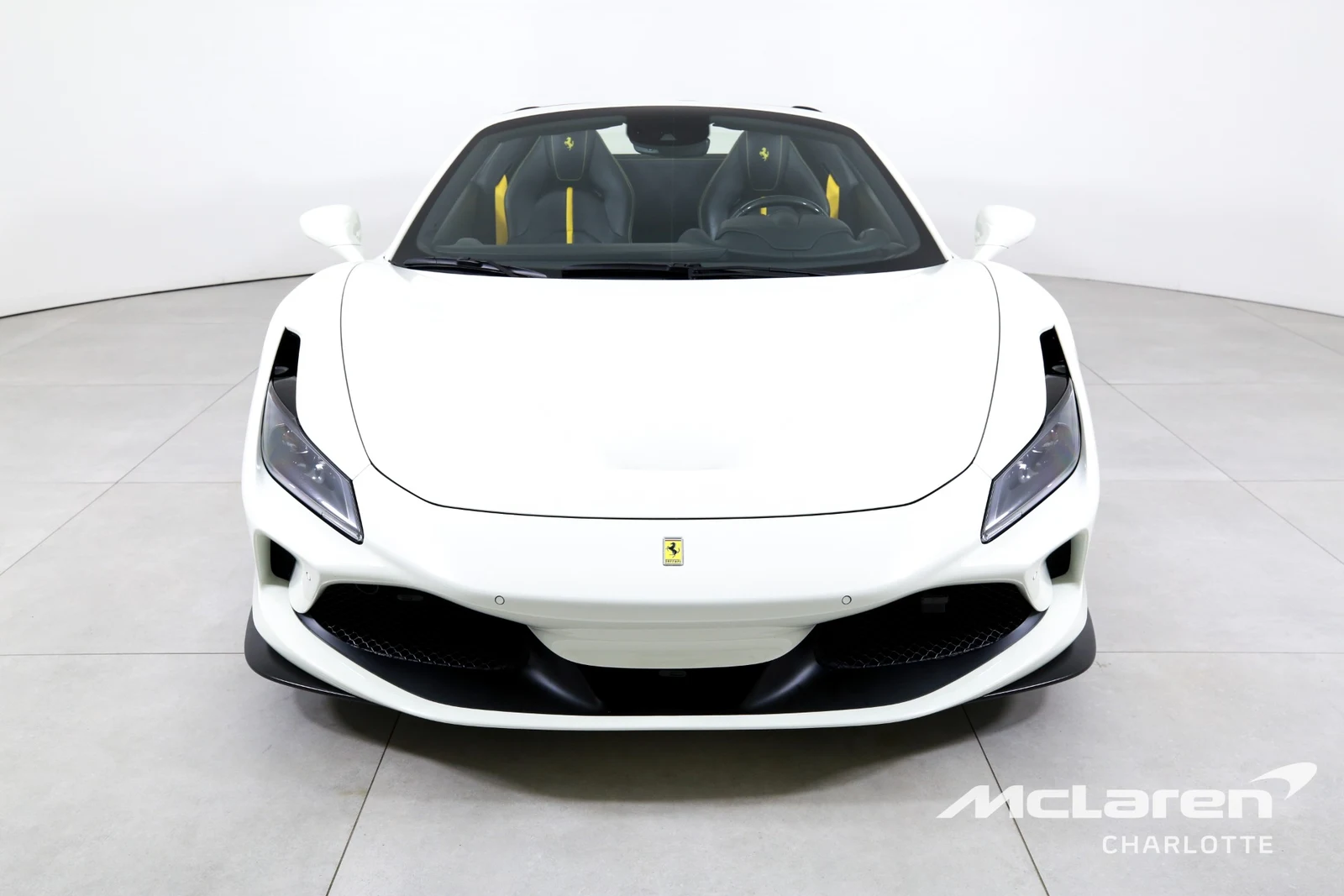 2021 Ferrari F8 Spider, 2/29