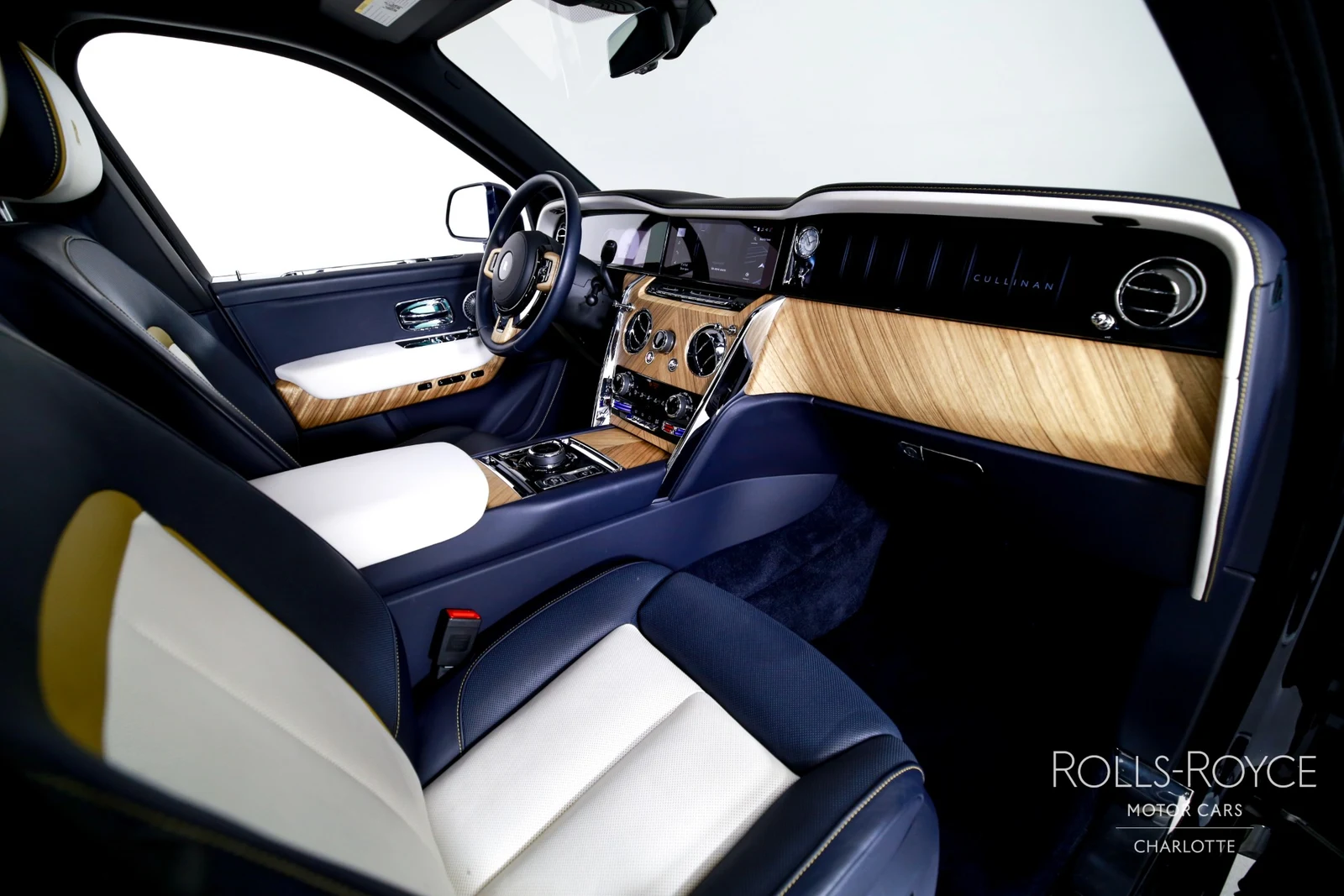 2025 Rolls-Royce Cullinan Series II, 22/29