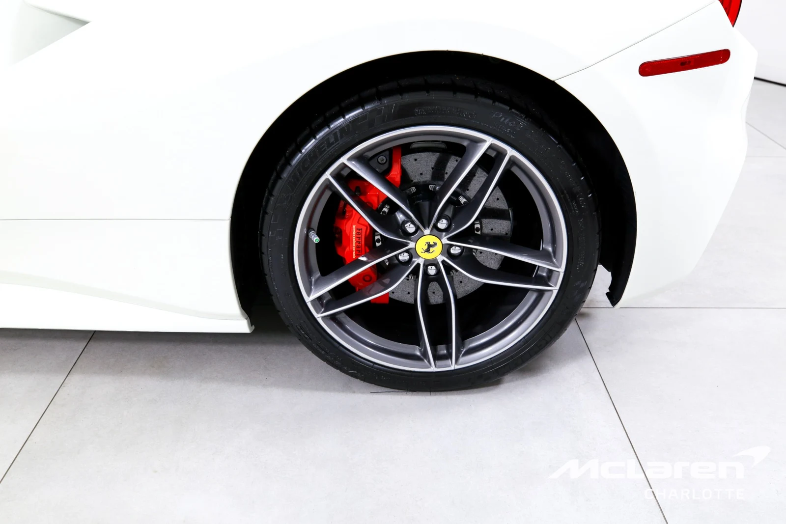 2019 Ferrari 488 Spider, 25/29