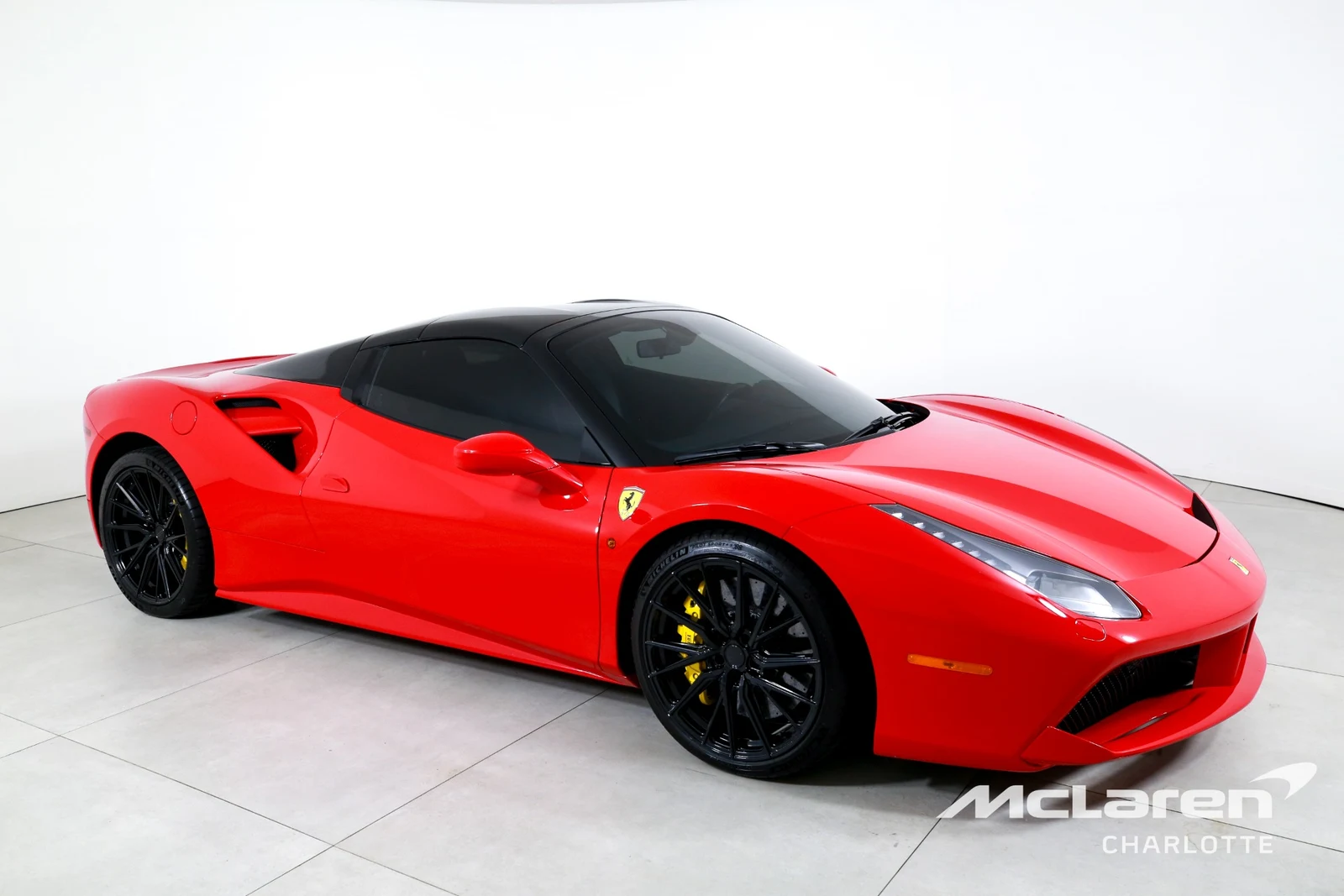 2018 Ferrari 488 Spider, 2/30