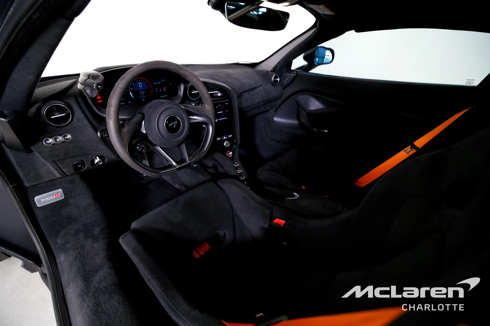 2024 McLaren 750S, 13/28