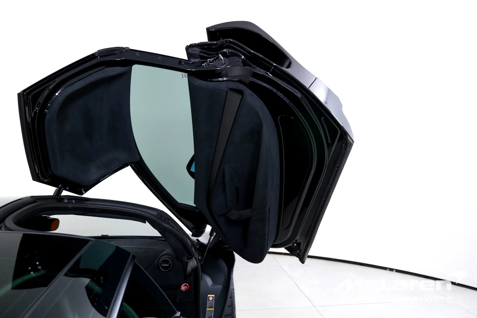 2024 McLaren 750S, 18/28