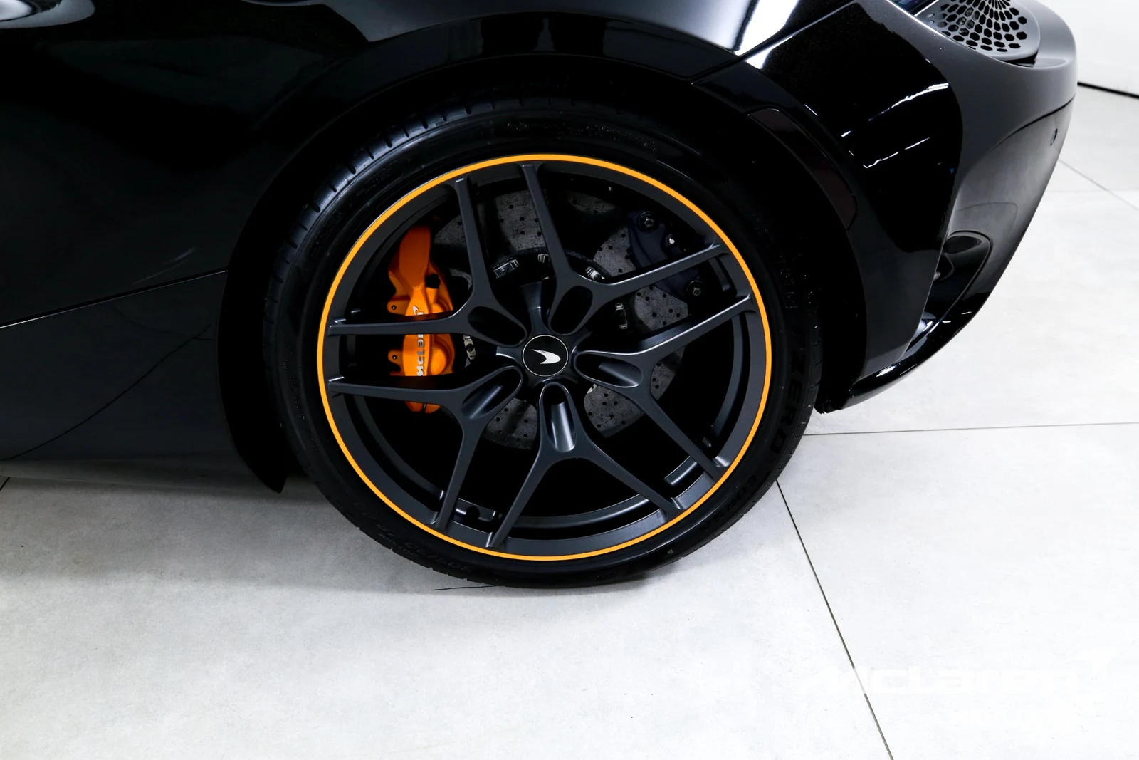 2024 McLaren 750S, 24/28