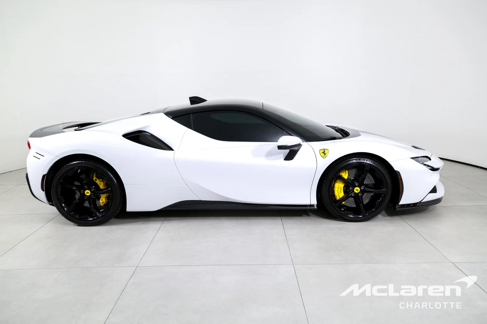 2022 Ferrari SF90 Stradale, 6/29
